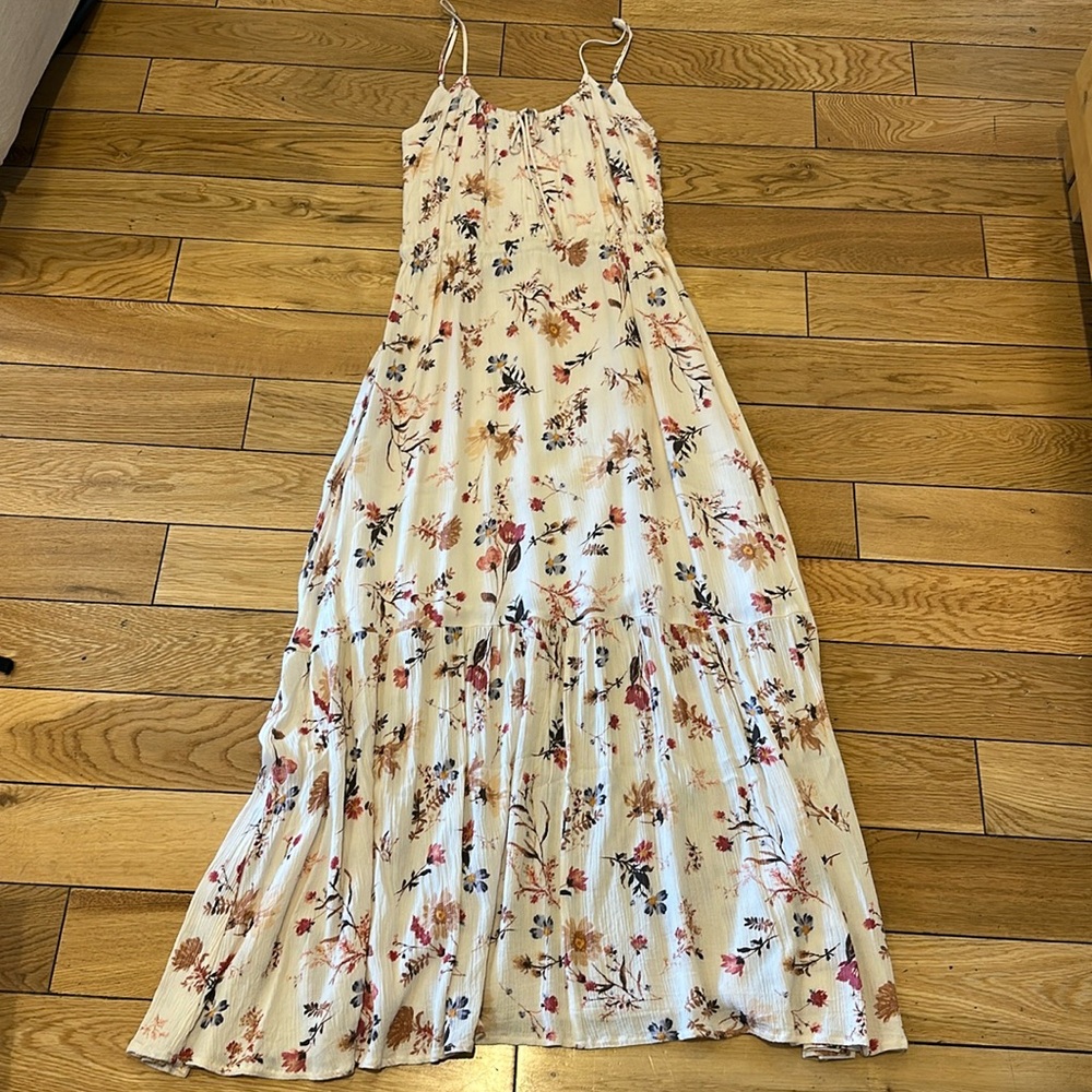 Abercrombie & Fitch Floral Midi Dress